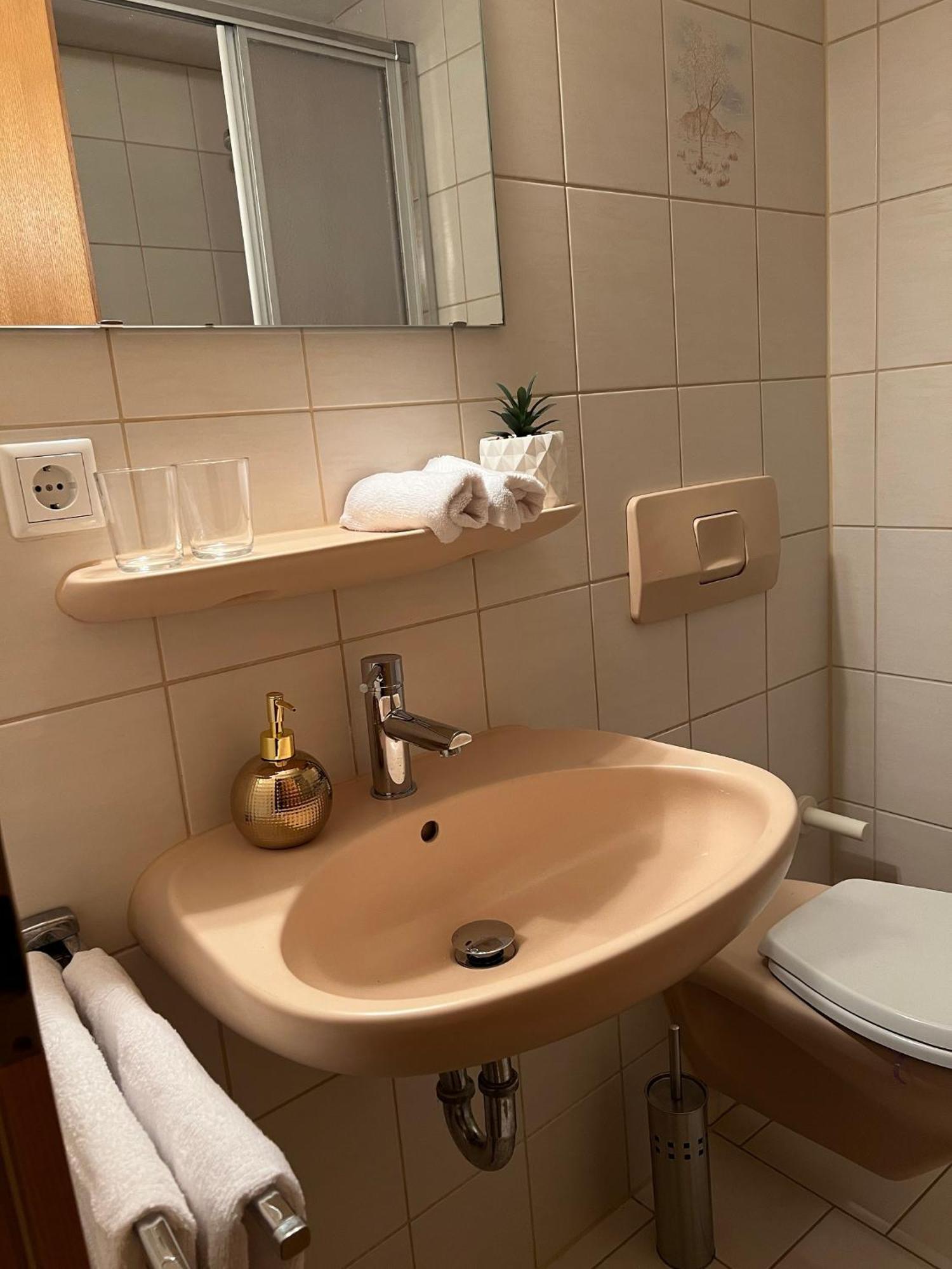 Haus Zum Guten Hirten Steinsfeld المظهر الخارجي الصورة